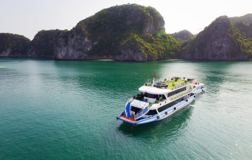 Ha Long Bay 1-Day Tour by 5 Stars LaCasta Cruise