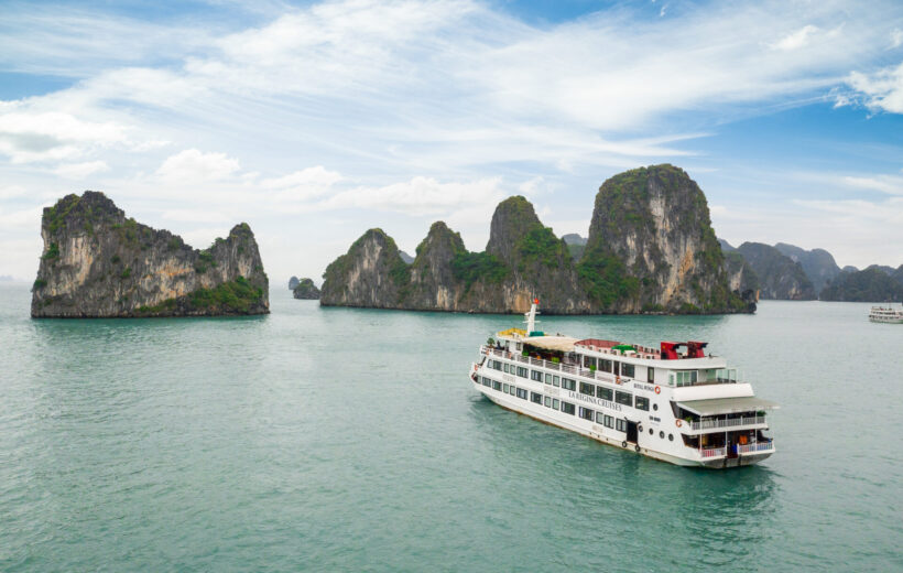 2D1N Explore Halong Bay by La Regina Royal Cruise