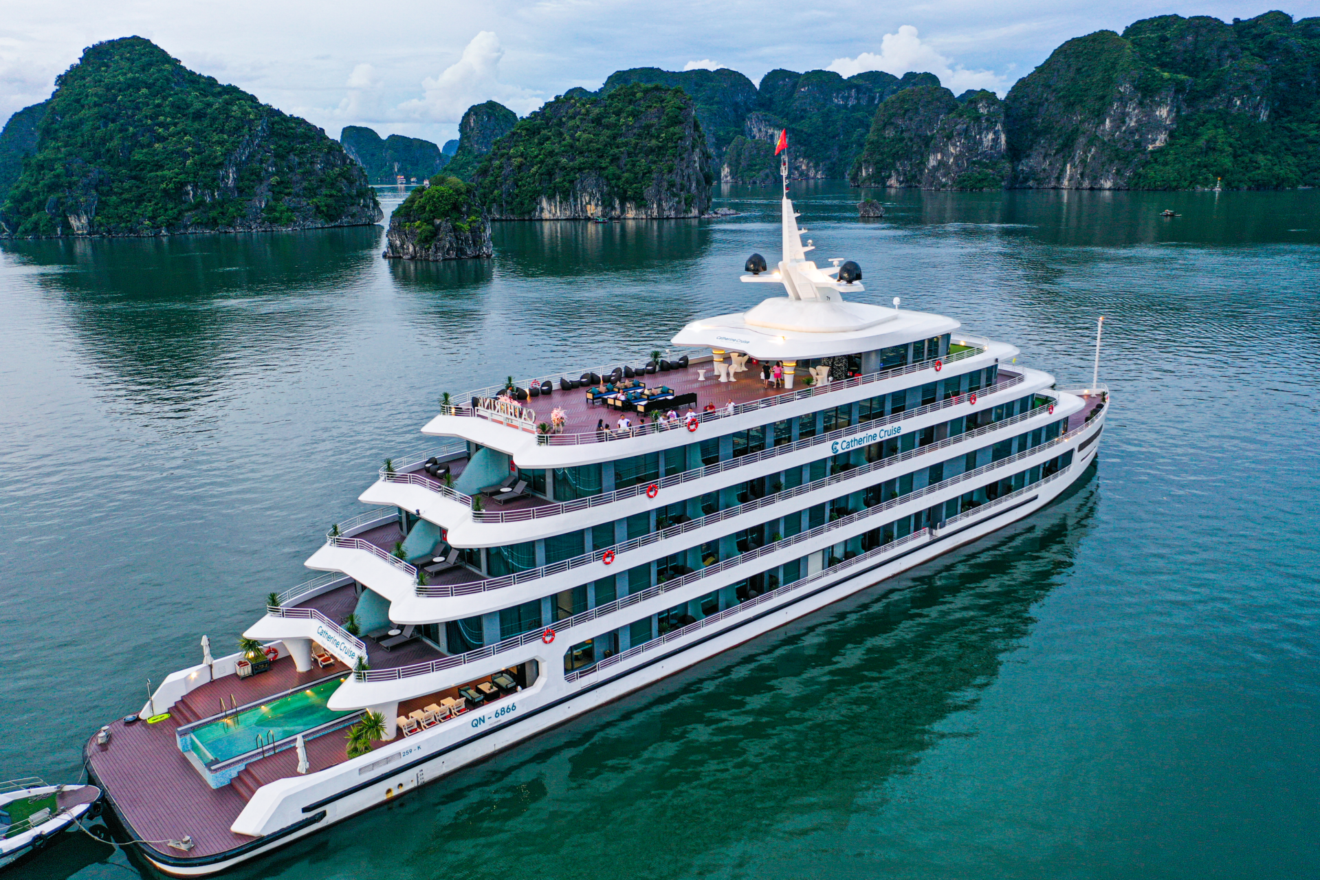 Ha Long Cruises