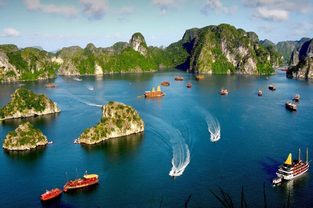 Ha-Long-Bay