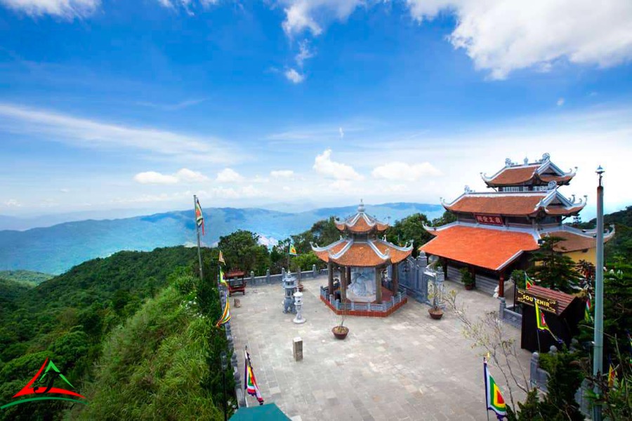 linh-chua-linh-tu-temple