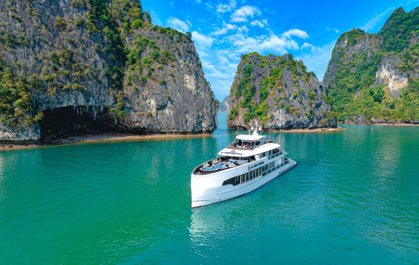Ha Long Bay Day Tour by 5-Star Symphony Cruise with Sung Sot & Ti Top